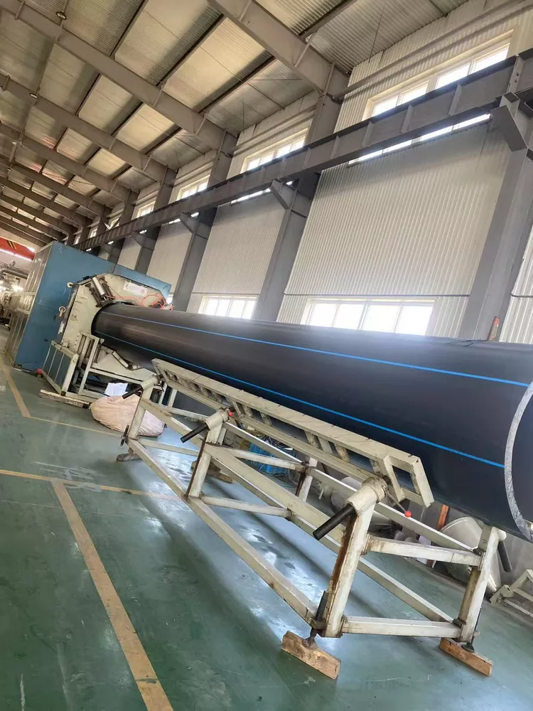 Second-hand transfer · 2015 JWELL 630-1200mm three-layer co-extrusion PE pipe extrusion production line