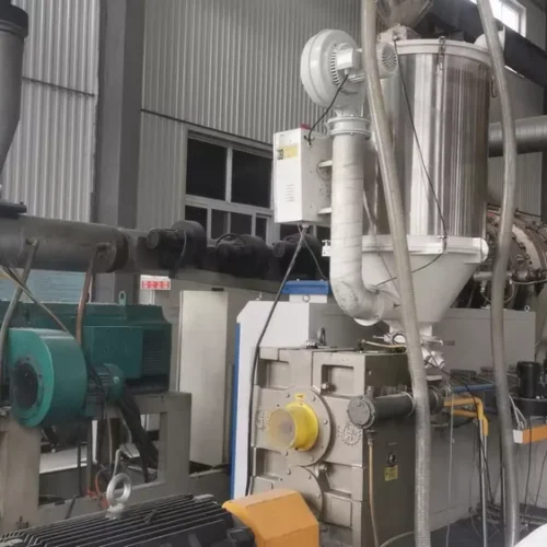 Second-hand transfer · 2015 JWELL 630-1200mm three-layer co-extrusion PE pipe extrusion production line