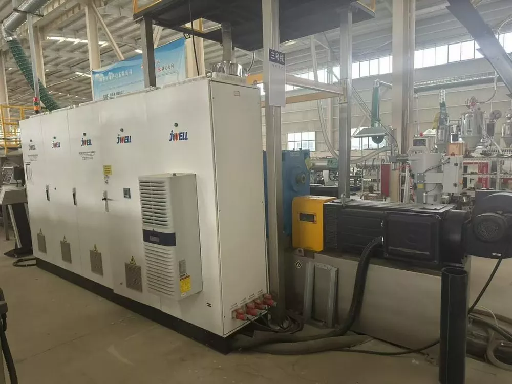 Used for Sale · 2023 JWELL JWPEG-630 Three-Layer Co-extrusion PE Pipe Production Line