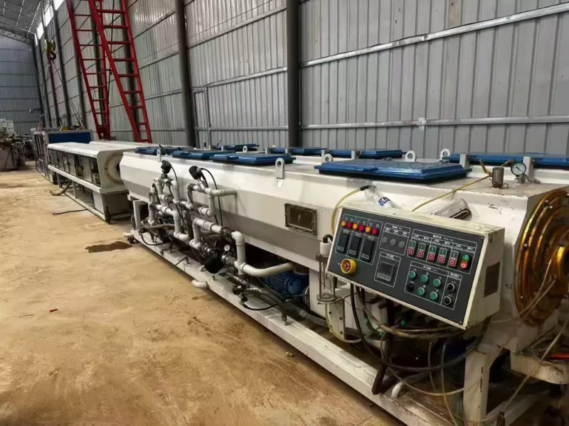 Used JWELL JWPEG-250 HDPE Three-Layer Pipe Extrusion Line