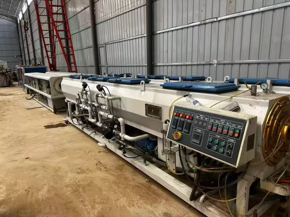 Used JWELL JWPEG-250 HDPE Three-Layer Pipe Extrusion Line
