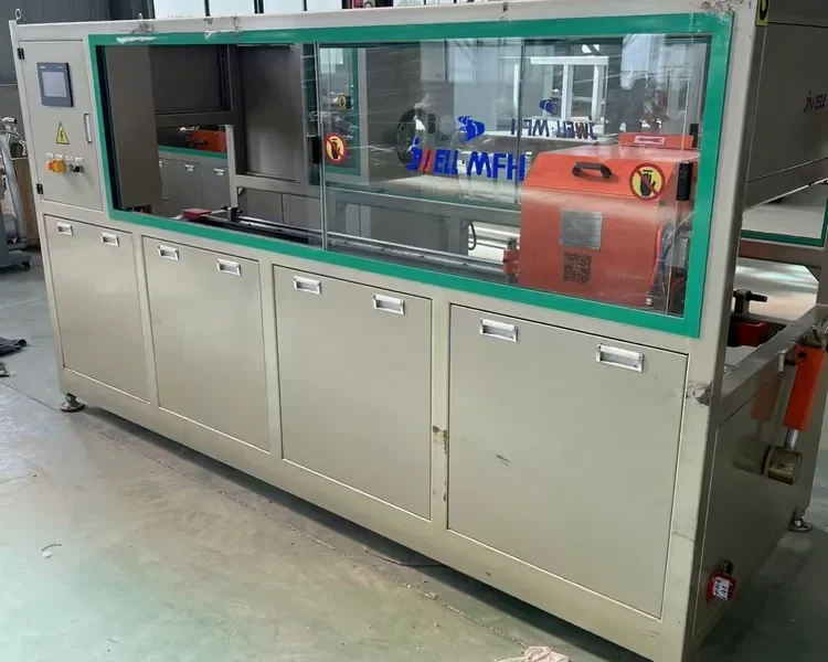 Used for Sale · JWELL·MAFEIHE Three-Layer Co-Extrusion HDPE Pipe Extrusion Line