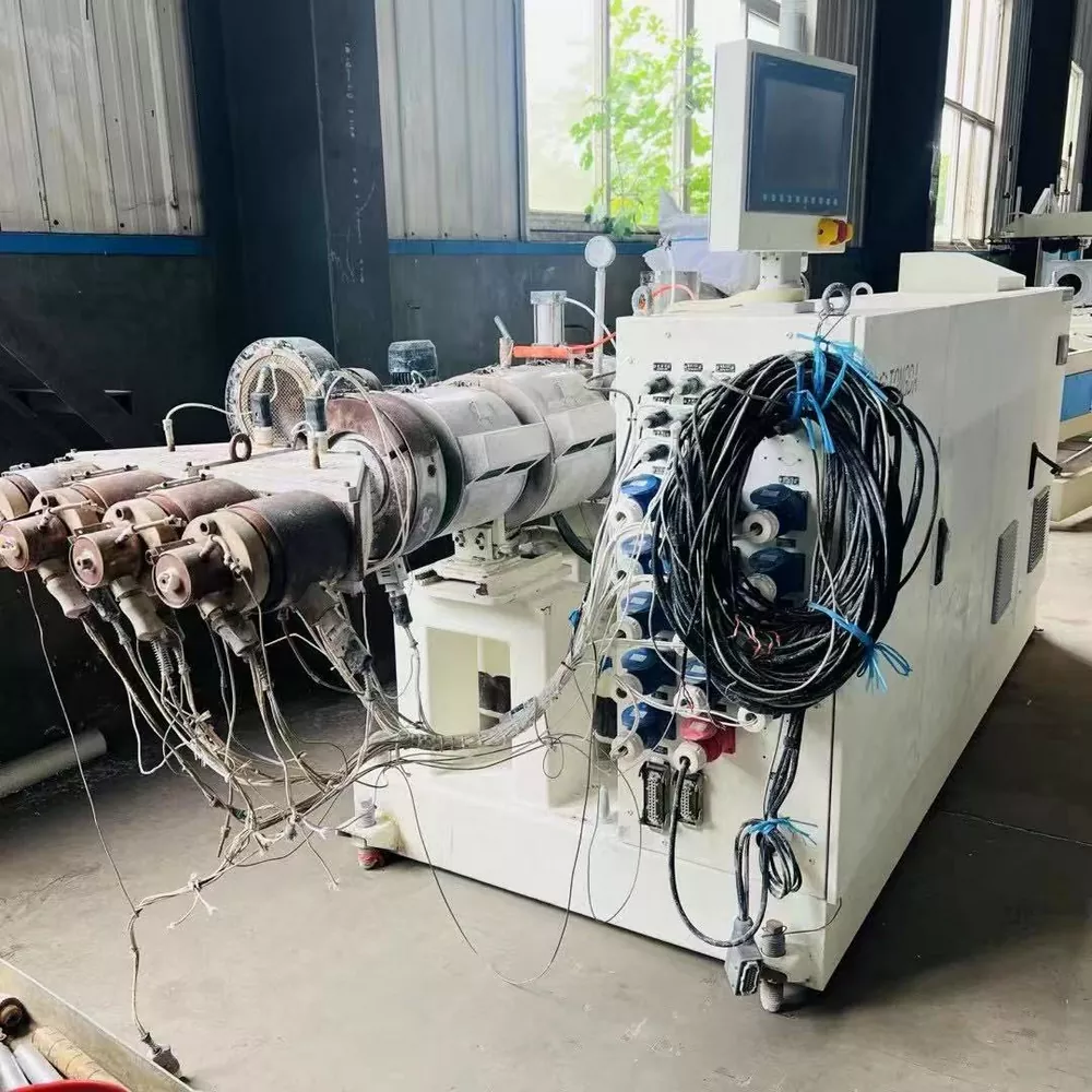 Used for Sale-TONGDA · One-out-Four PVC Electrical Conduit Extrusion Line