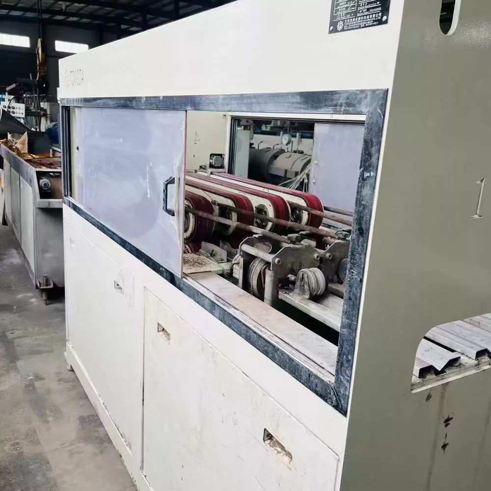 Used for Sale-TONGDA · One-out-Four PVC Electrical Conduit Extrusion Line