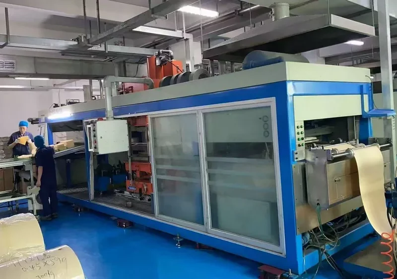 JINNAN · JN-2013C Positive & Negative Pressure Forming Machine · Pre-owned for Sale