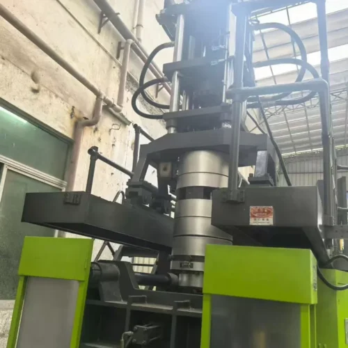 KINGSWEL6 Used KINGSWEL WDG90-60L Blow Molding Machine For Sale