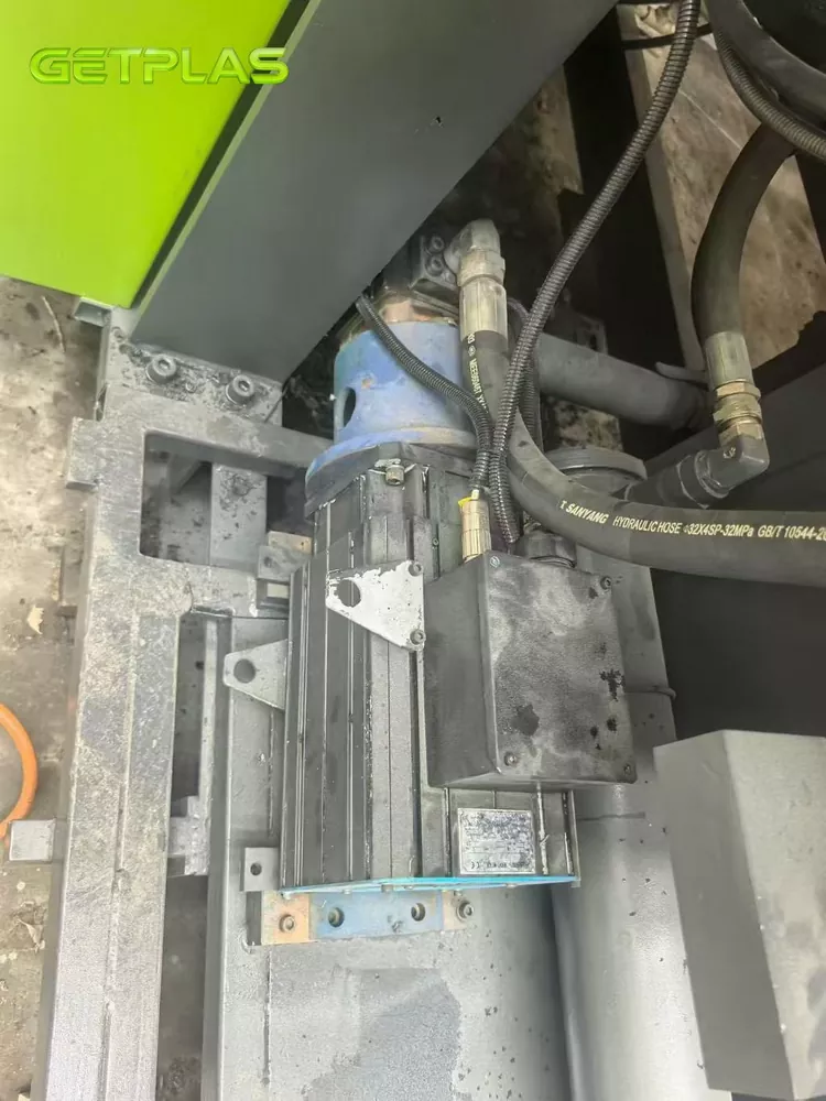 KINGSWEL7 Used KINGSWEL WDG90-60L Blow Molding Machine For Sale