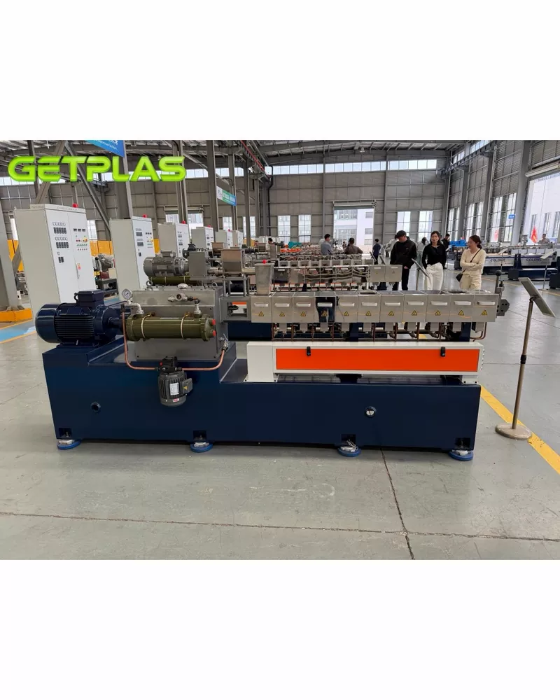 Parallel twin-screw pelletizer