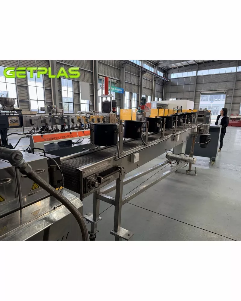 Parallel twin-screw pelletizer