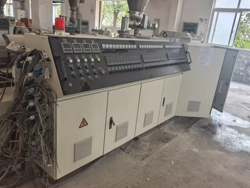 Guangliang1 Used Guangliang SJSZ92/188-YF1200 PVC/WPC Big Board Line