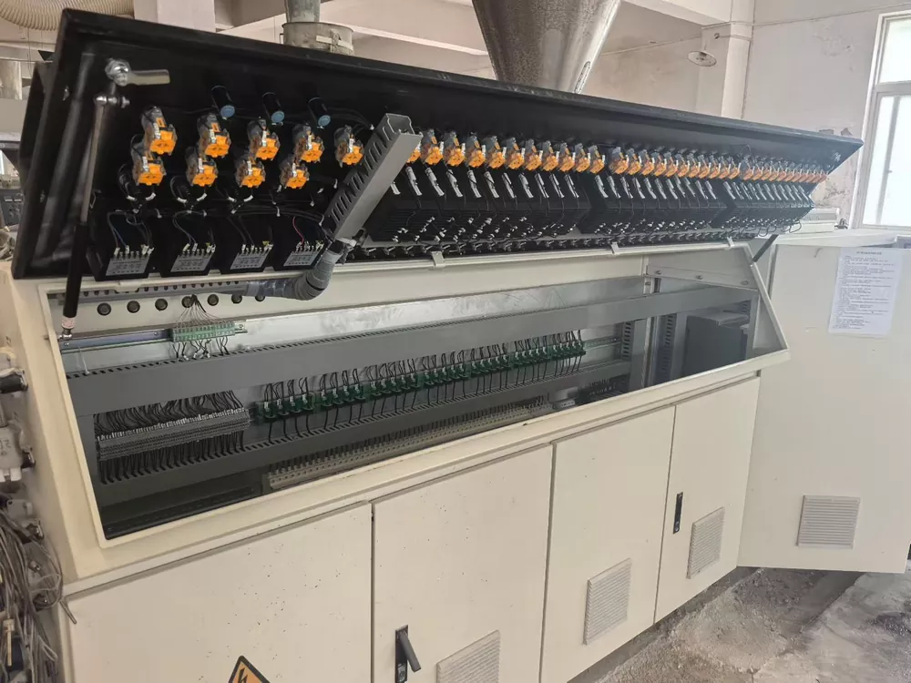 Guangliang3 Used Guangliang SJSZ92/188-YF1200 PVC/WPC Big Board Line
