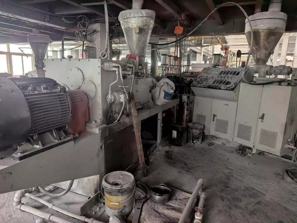 Used 2022 JWELL WPC‑PVC Carbon Crystal Board Co‑extrusion Line