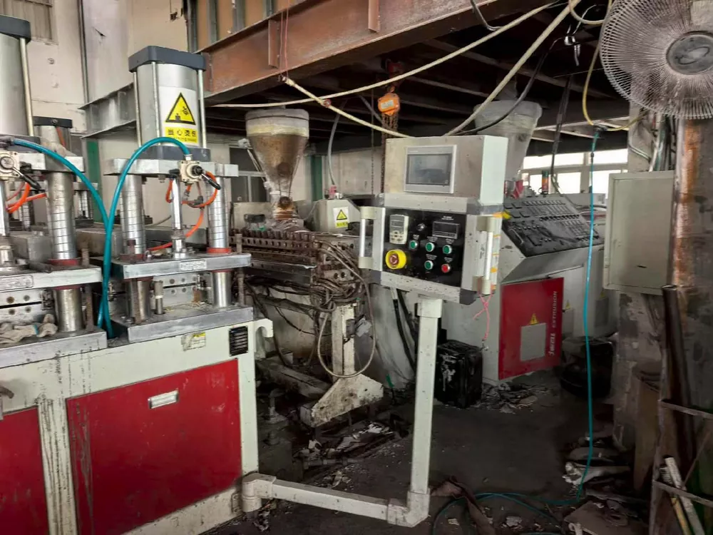 Used 2022 JWELL WPC‑PVC Carbon Crystal Board Co‑extrusion Line