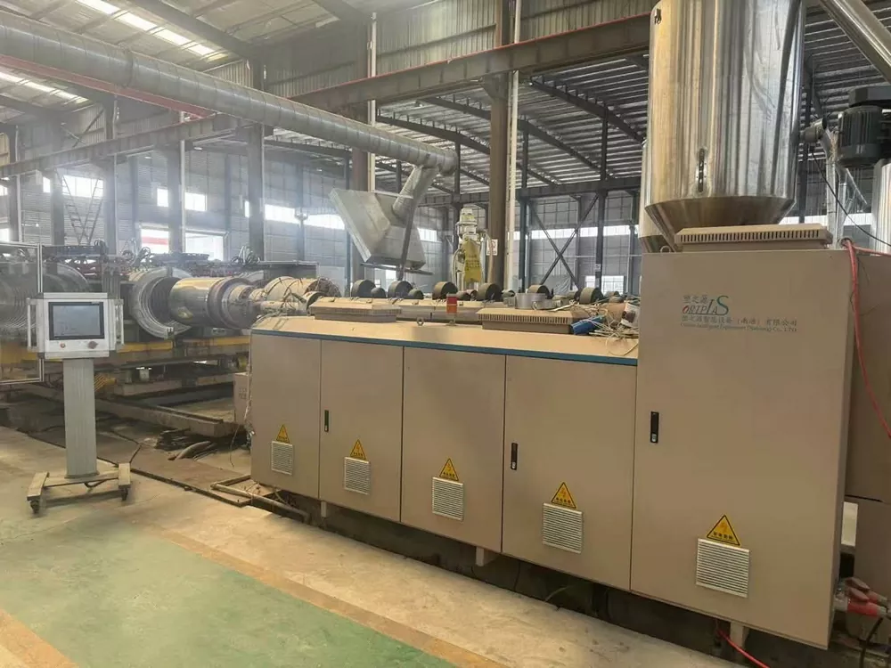 Two‑Set 2023 Suzhiyuan SZYHBW‑600 Four‑Layer Co‑extrusion Double‑Wall Corrugated‑Pipe Lines For Whole‑Package Sale